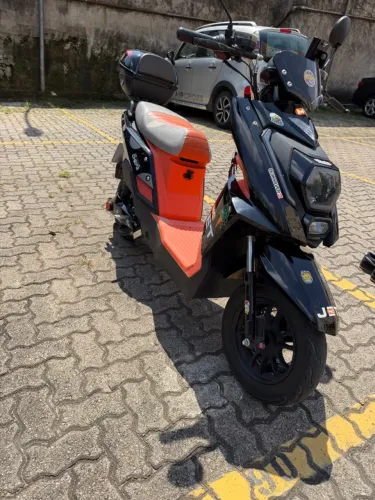 Moto elétrica
