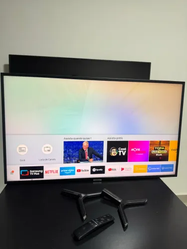 Smart TV Samsung 4K | Televisão 40 Polegadas 