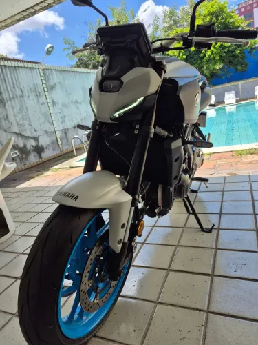 Yamaha mt 07 2026 com 242 km