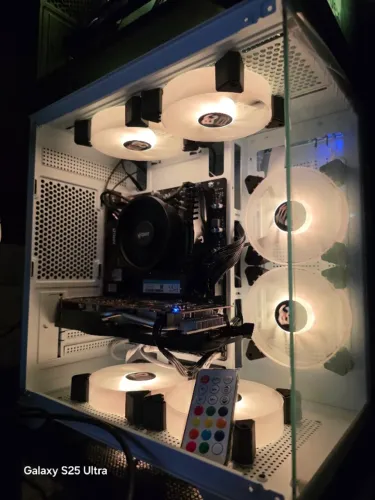 PC Gamer Absurdo