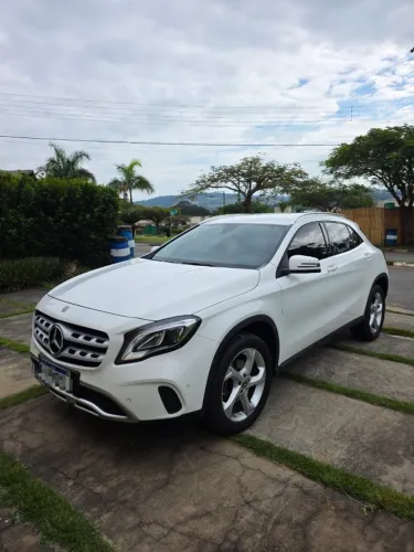 Mercedes-Benz GLA 200 Adv. 1.6/1.6 TB 16V Flex Aut. 2020