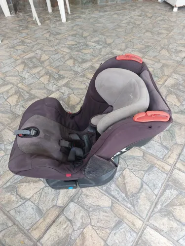 Cadeirinha para transporte de crianças