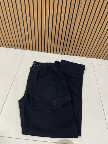 Calça 42+ bota 41 invictus (original ) usados apenas 1 vez em um retiro