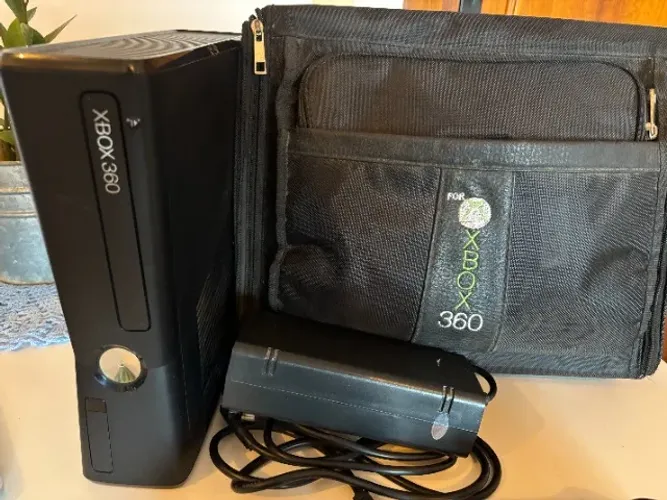 XBOX 360 usado DESBLOQUEADO | modelo SLIM