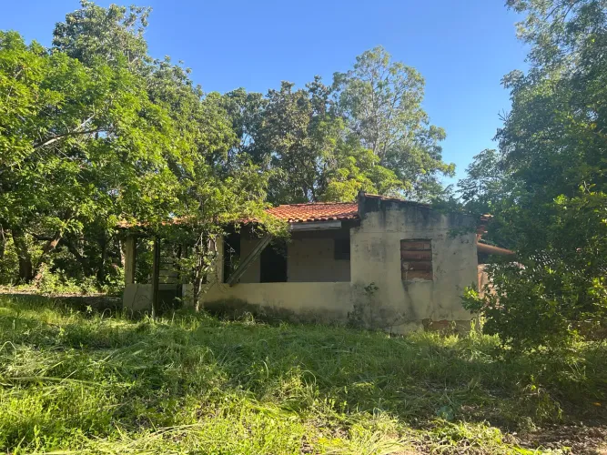 Chácara em santo Antônio leveger 