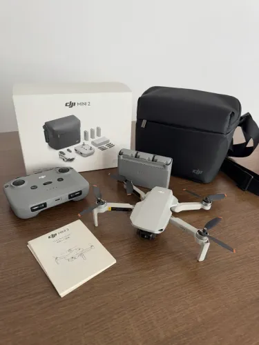DJI Mini 2 - Fly More Combo
