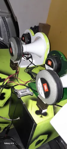 Driver jbl ( leia o anúncio, oportunidade )