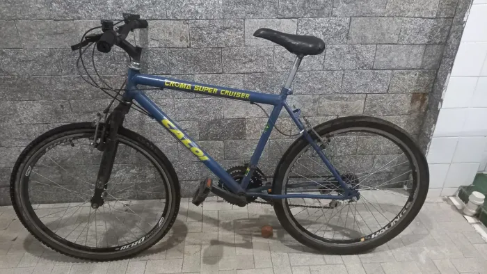 Bicicleta azul aro 26