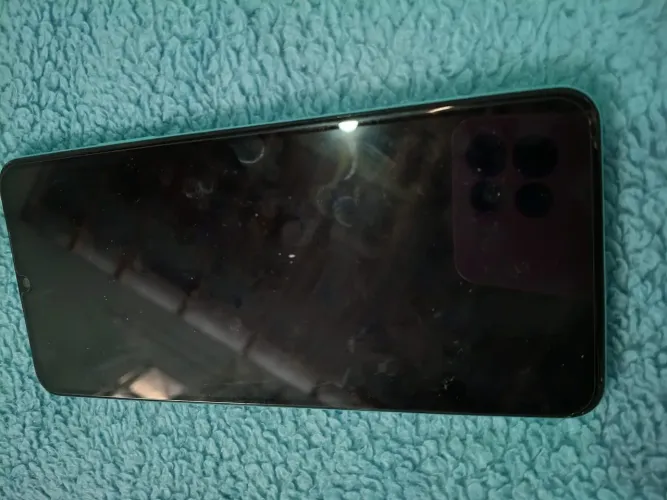 Realmi C51 
