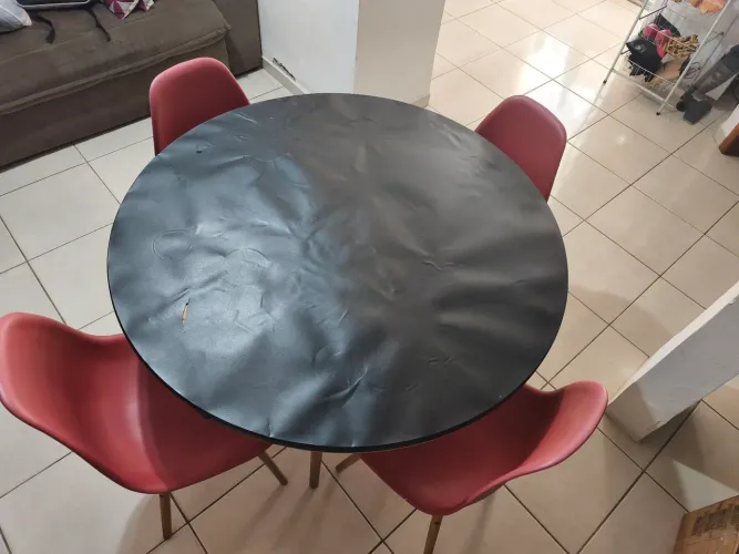 Mesa com 4 Cadeiras