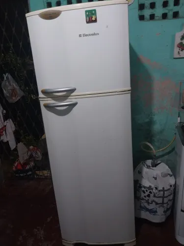 Geladeira Eletrolux