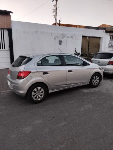 Chevrolet Onix JOY Hatch 1.0 8V Flex Mec. 4P 2019