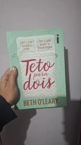 Livro: Teto para dois