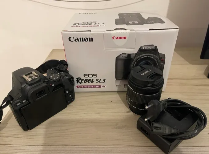 CANON SL3 + Lente do Kit 18-55 e acessórios originais da caixa