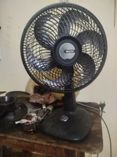 Ventilador Mallory R$:60