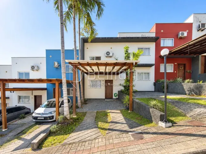 Sobrado Mobiliado em Condomínio Fechado na Itoupava Central  Blumenau/SC