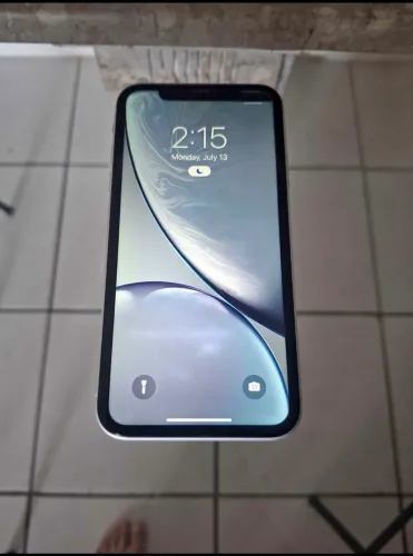 IPHONE XR 64GB
