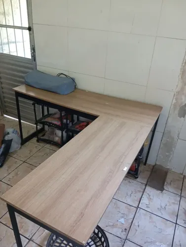 Mesa em L