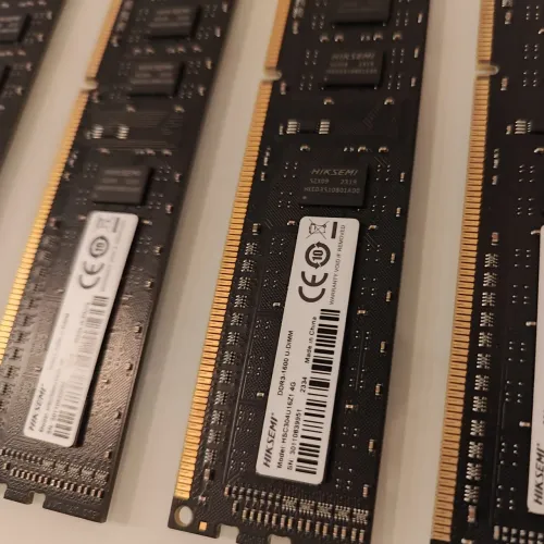 Memória RAM Hiksemi 4GB DDR3 1600MHz para Desktop