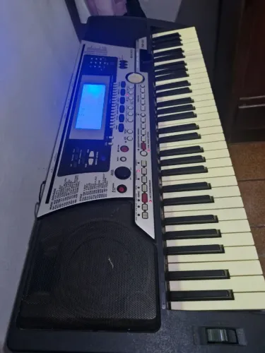 Teclado Eletrônico