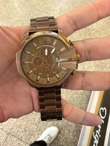 Vendo relógio diesel semi novo