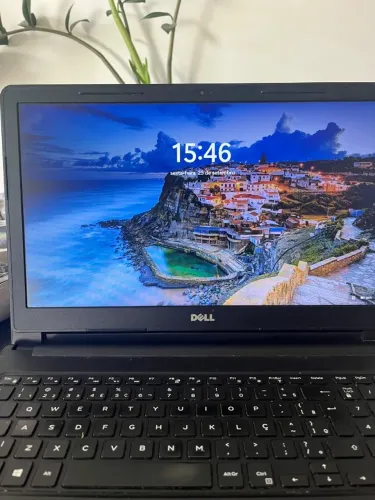 Notebook DELL usado + carregador