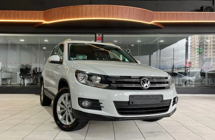 Volkswagen Tiguan 2.0 TSI 16V 200cv Tiptronic 5P 2015