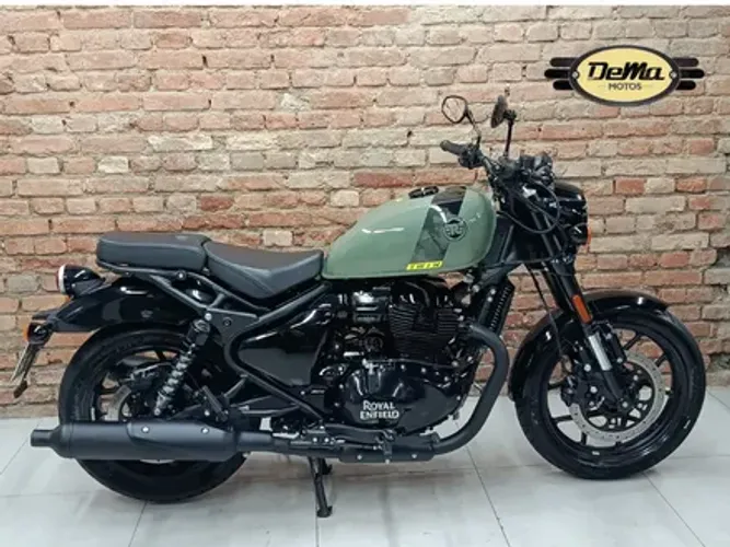 Royal Enfield Shotgun 650 Base