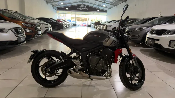 Triumph Trident 660 2023!Zero! 1.200km!!!