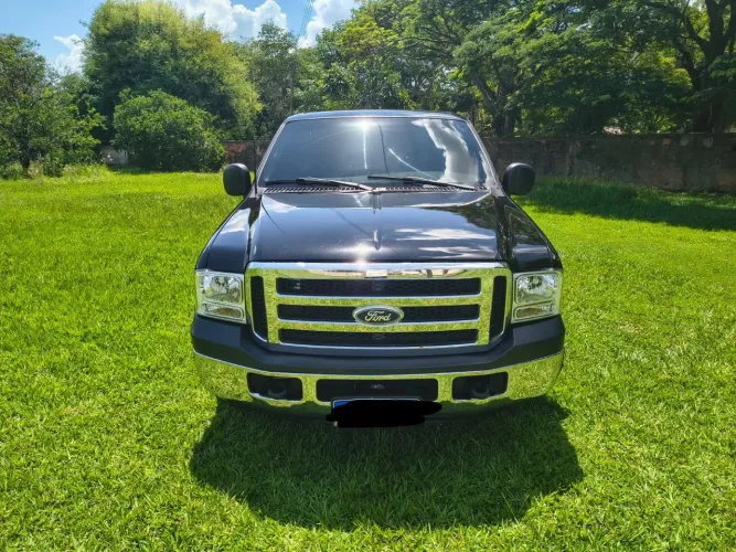 Ford F-250 XLT 3.9 4X2 CD TB Diesel 2010