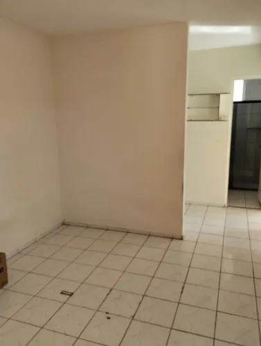 Aluga-se apartamento 2 quartos