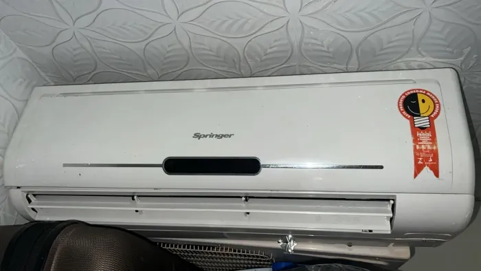 AR CONDICIONADO 12.000 BTus 220v