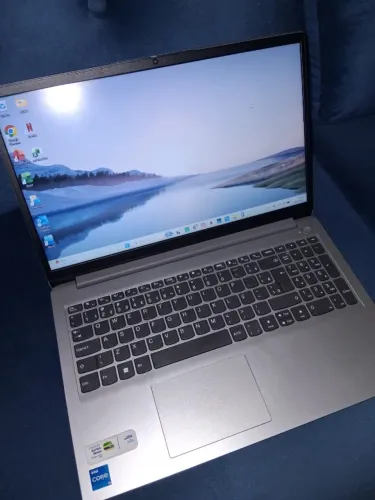 Notebook Lenovo IdeaPad 1 Intel Core i5 12ª Geração | Estado de Novo R$ 2.650