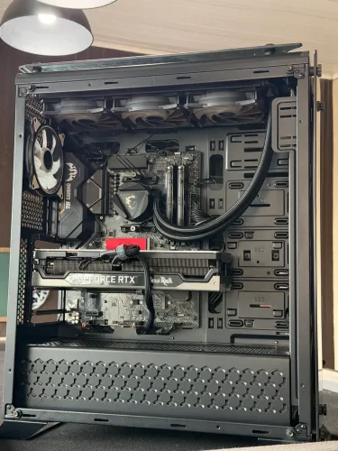 Pc Gamer, GTX 3070 8gb, Ryzen 9 5900x, 32gb ram
