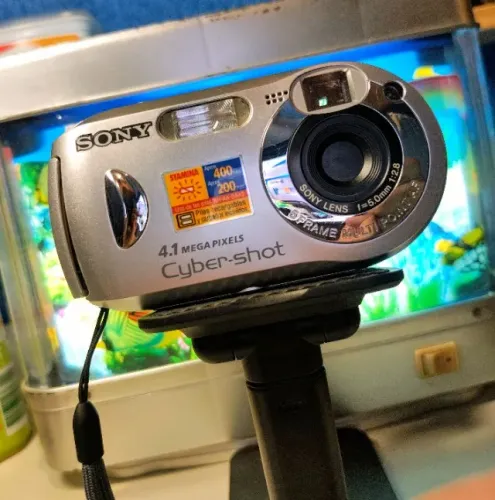Sony Cyber-Shot DCS_P43