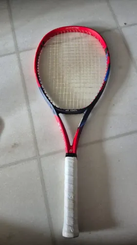 Raquete de Tênis Yonex Vcore 100 L2