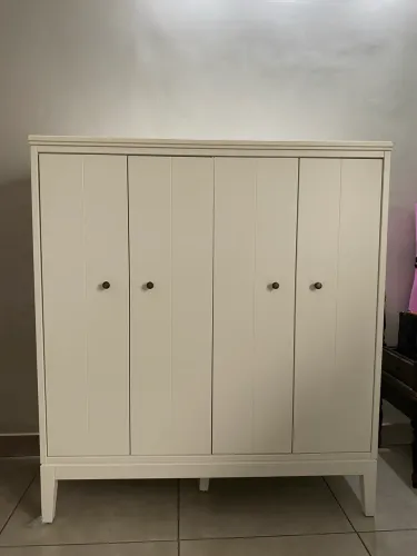Armário- Guarda Roupa
