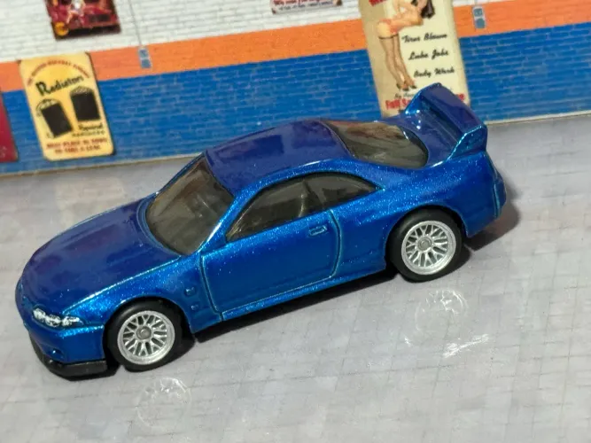 Nissan Skyline GT-R R33 Hot Wheels