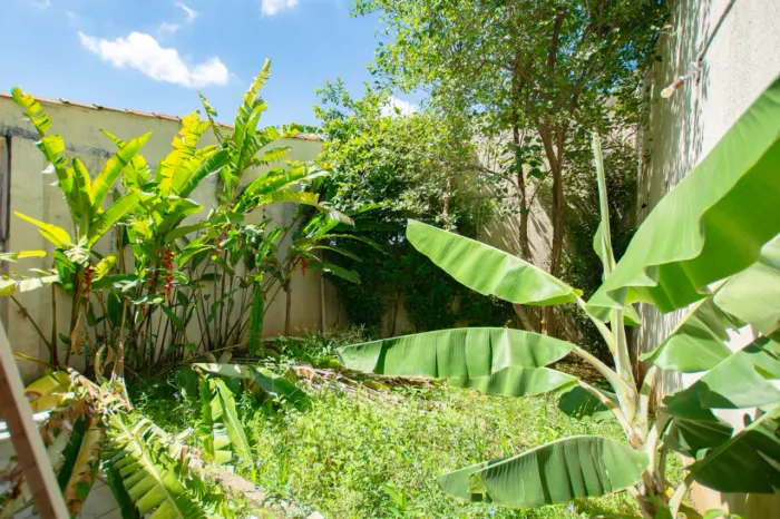 Casa para venda em Vila Madalena com 5 quartos, sendo 1 suíte, 253m²