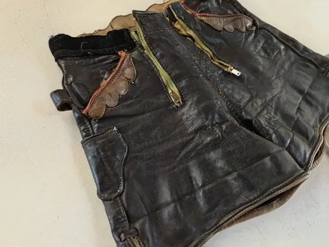 Bermuda Infantil de Couro Legítimo Vintage Estilo Lederhosen