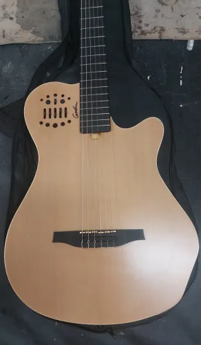 Violão Godin Grand Concert