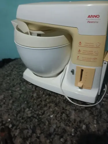 Batedeira planetária 