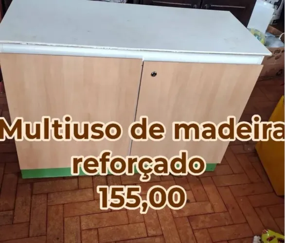 Multiuso de madeira reforçada