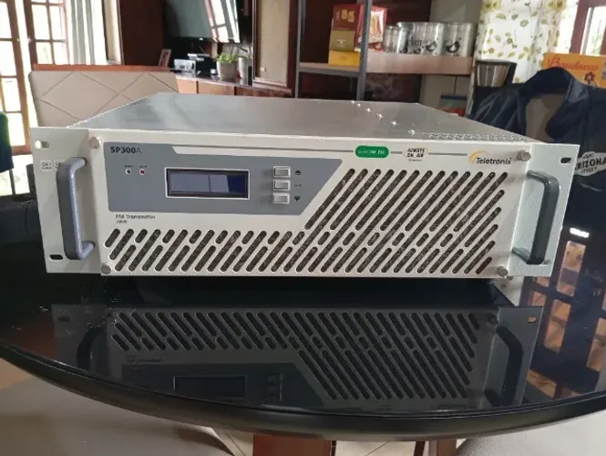 Aparelho Rádio FM Teletronix