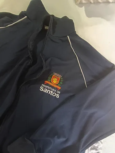 Uniforme escolar, escola municipal de Santos Doação 