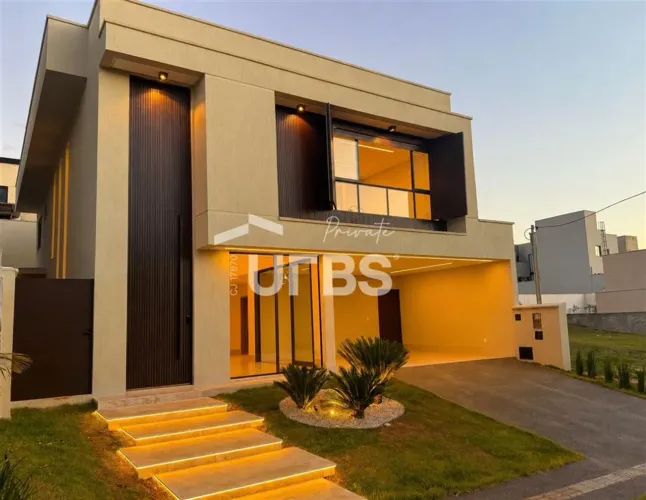 Casa à venda |Jardins Capri | 313m² | 3 Quartos | 3 Suítes |