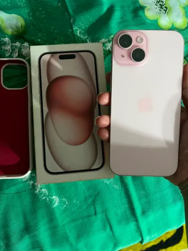 iPhone 15 rosa