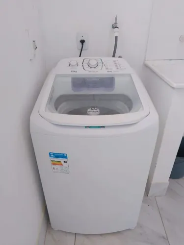 Máquina de lava roupa 