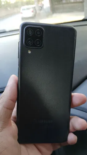 Samsung a12
