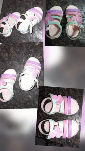 Vendo essa sandália linda de 30 reias número 18.19 bairro grande vitoria